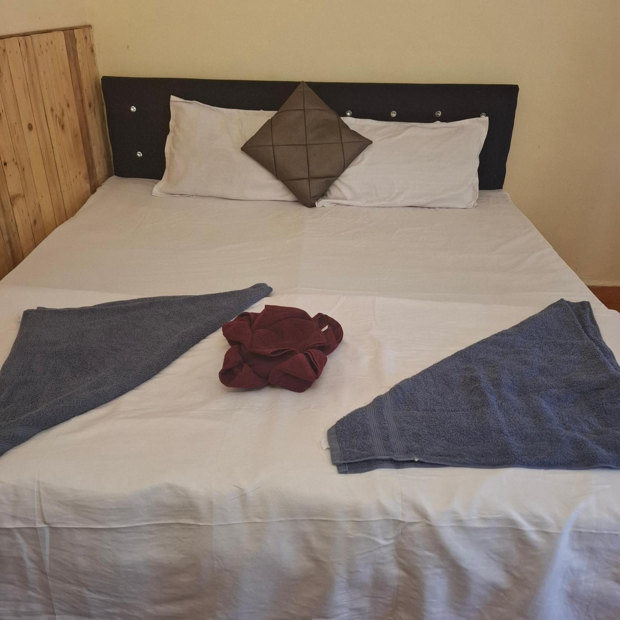 Ave Maria Guesthouse 콜바 외부 사진